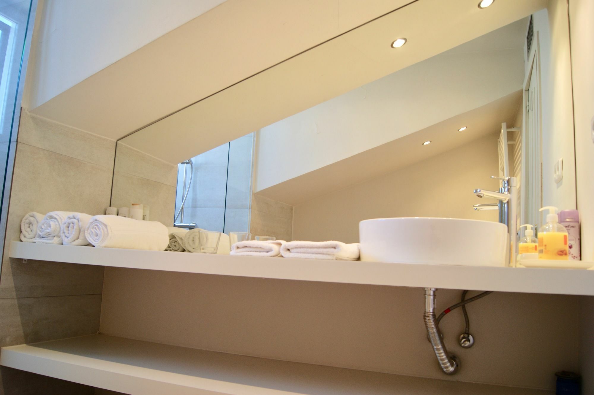 Apartamento Sol Madrid Buitenkant foto